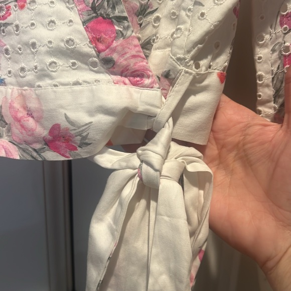 Loveshack Fancy Kinda Crop Wrap Top, Spanish Lavendar, in XS. - Picture 8 of 10